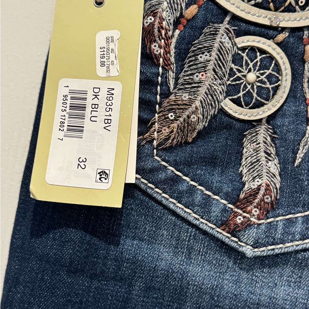 NWT Miss Me Mid-Rise Boot Jeans in Dark Blue - 32x32 - Picture 3 of 10